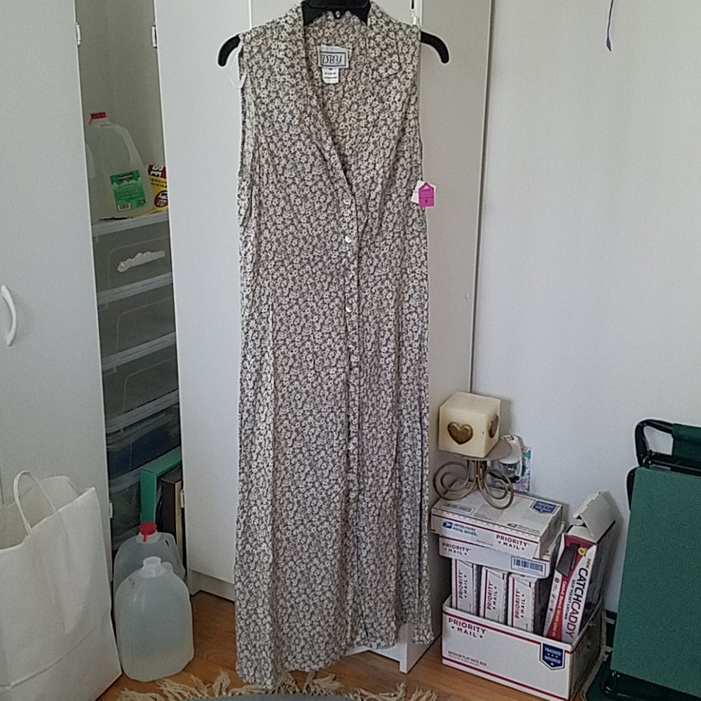 NWT D.B.Y. Dress
